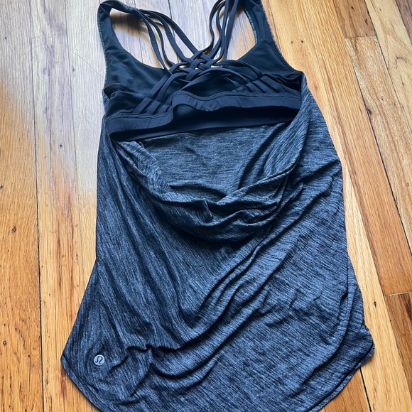 LULULEMON Black Grey Cross Strappy Open Back Sports Bra Tank Top Gym Shirt 6 - Picture 2 of 2